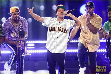 bruno mars perm bet awards|BET Awards 2017: Bruno Mars Performs â€˜Permâ€™ (Video).